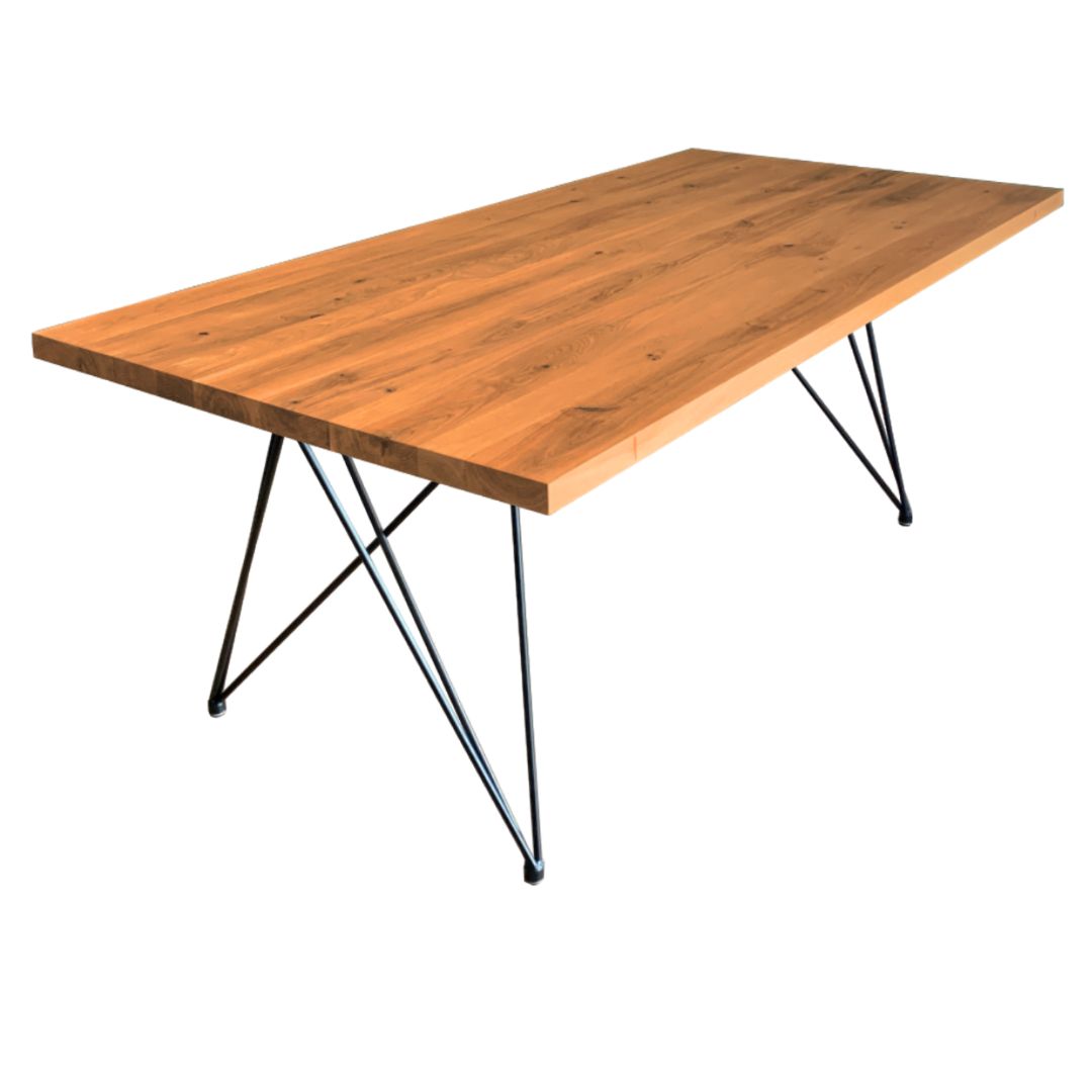 "Theo" - Eiche Massivholztisch mit gerader Tischkante - Classic Brown